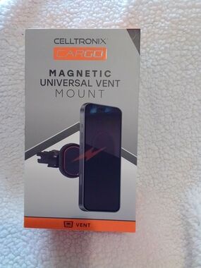 Cargo Celltronix Magnetic Universal Vent Mount - Black & Orange Accents